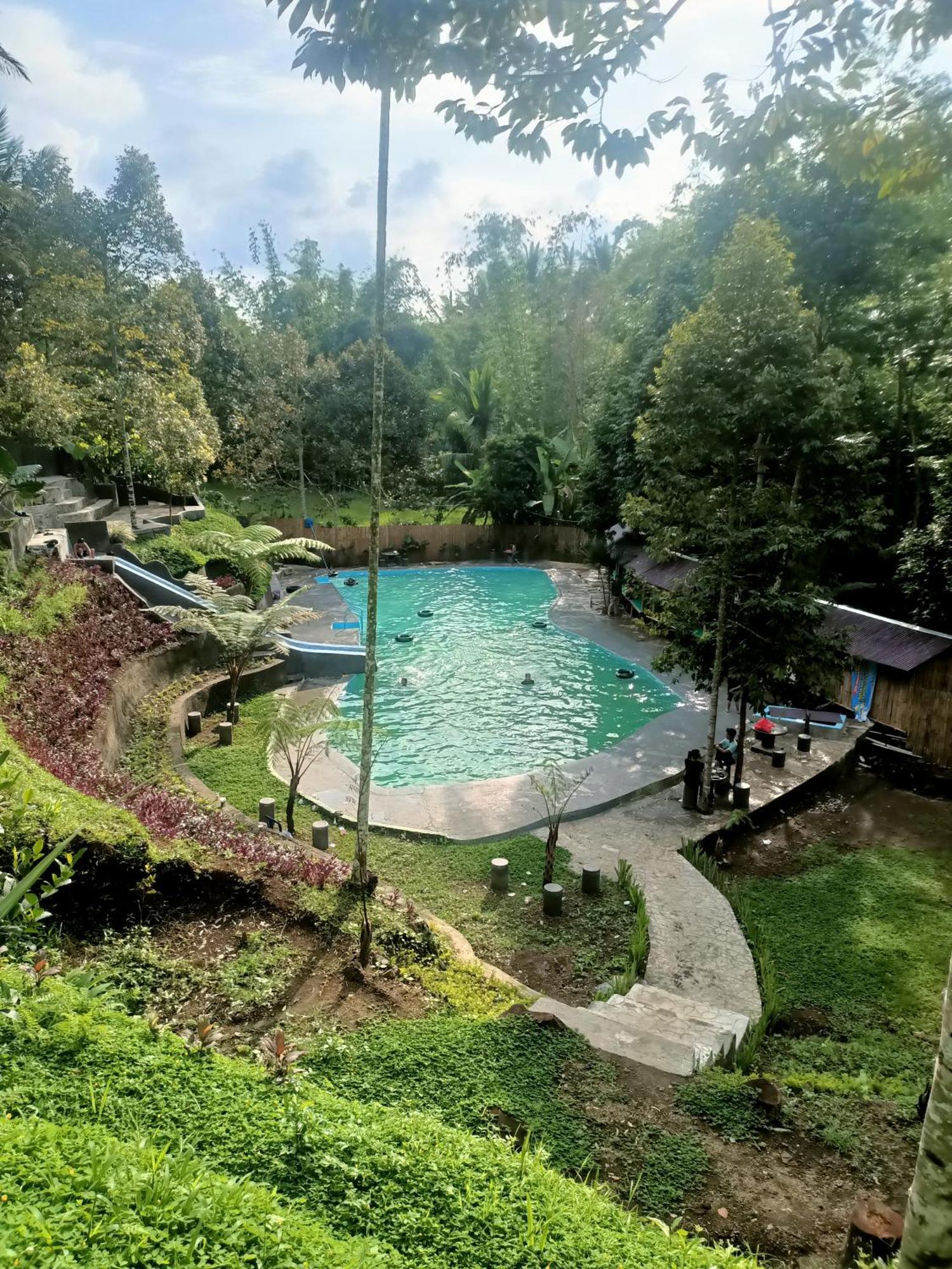 Lingkung Park Tetebatu公寓 外观 照片